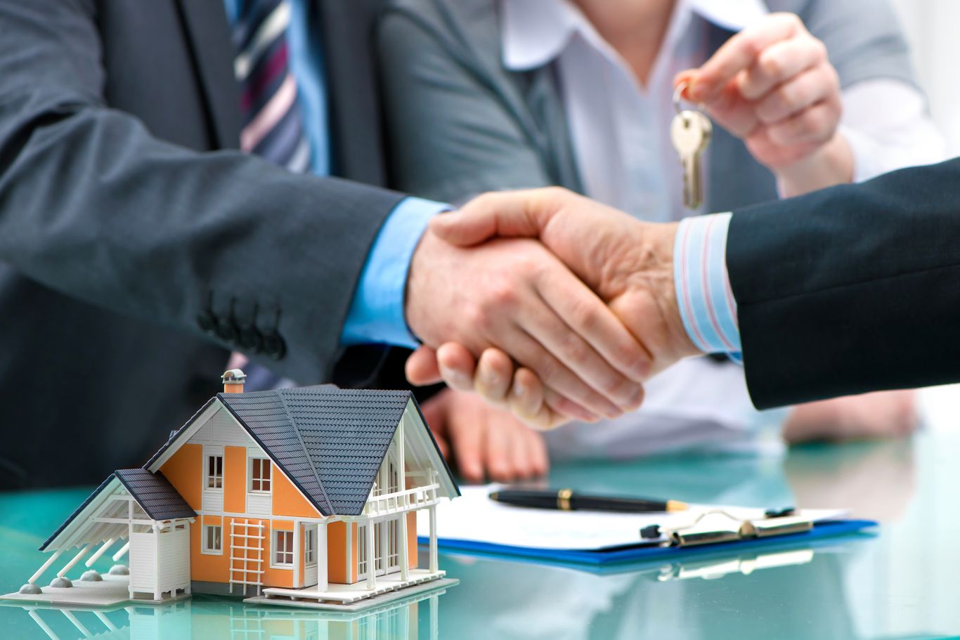 Makler finden: Leitfaden und Empfehlungen für Ihren Immobilienmakler